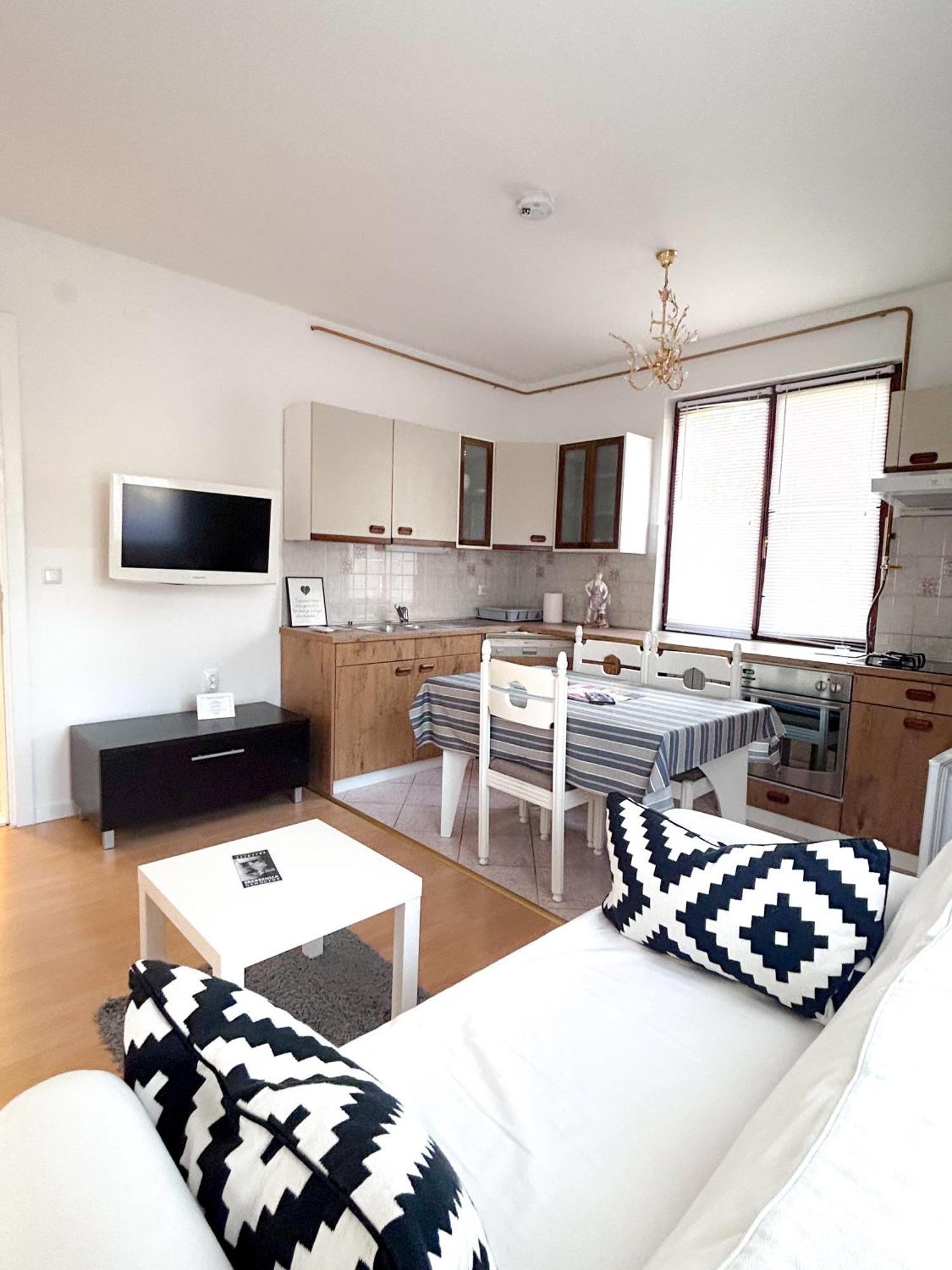 Apartments Diva Сараево Екстериор снимка
